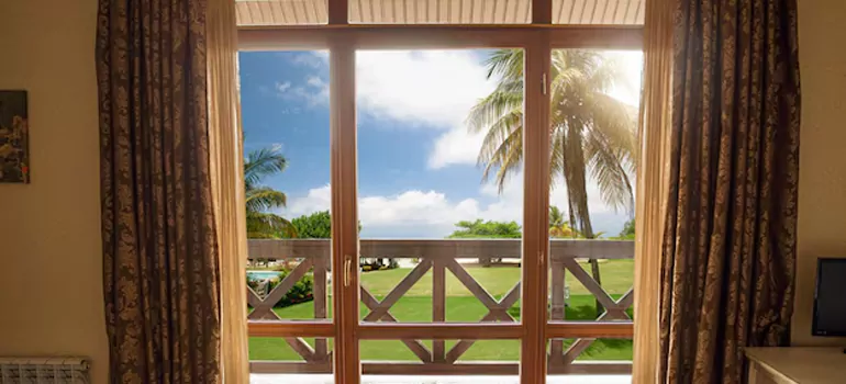 Residential Garden Window Enclosure Repair in Gainesville, FL