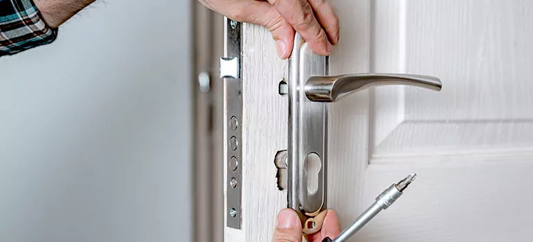 Front Door Knob Repair in Gainesville, FL